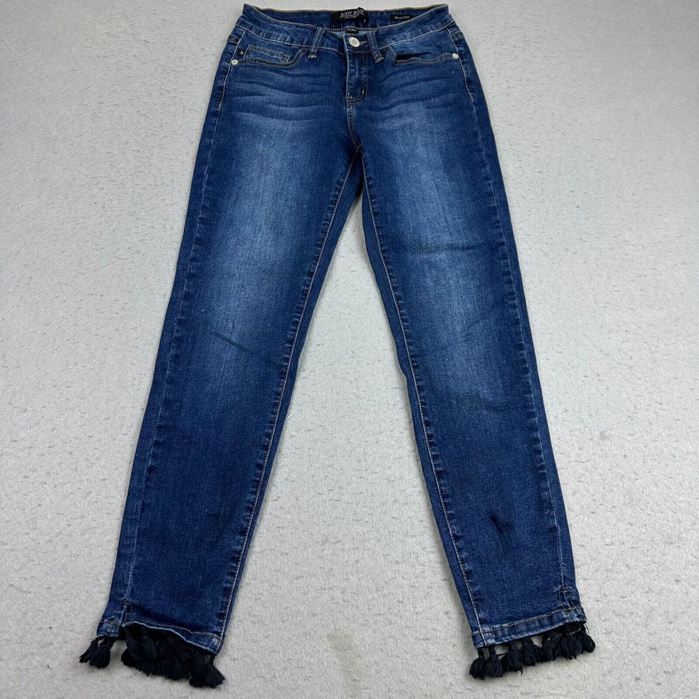 Judy Blue Jeans Women's 1/25 Tassel Hem Skinny Fit‎ Ankle Stretch Medium Wash